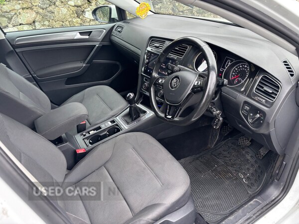 Used Volkswagen Golf 2017 for sale - 77840356: Photo 10