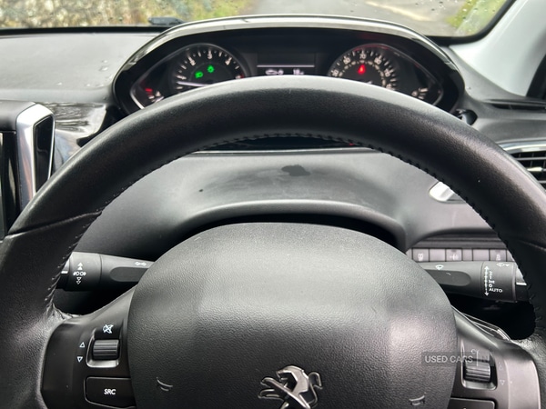 Used Peugeot 208 2015 for sale - 77217949: Photo 13