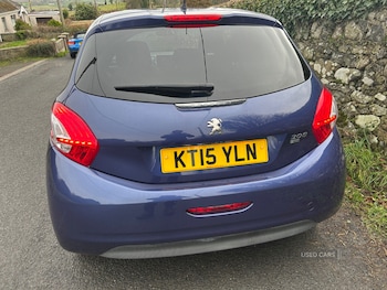 Used Peugeot 208 2015 for sale - 77217949: Photo