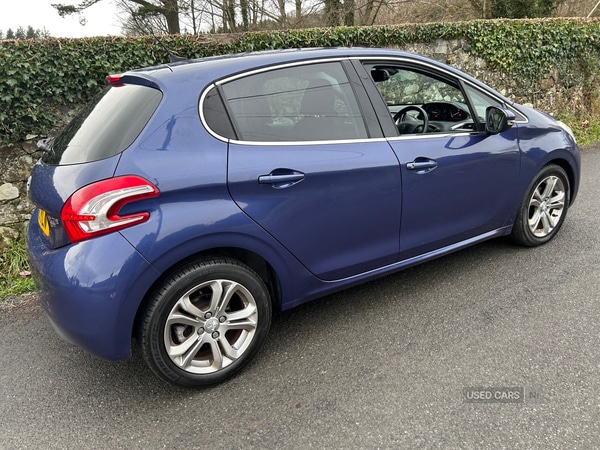 Used Peugeot 208 2015 for sale - 77217949: Photo 7