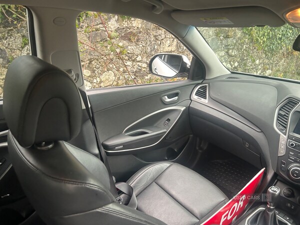 Used Hyundai Santa Fe 2017 for sale - 76190221: Photo 10