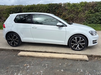 Used Volkswagen Golf 2015 for sale - 79533892: Photo