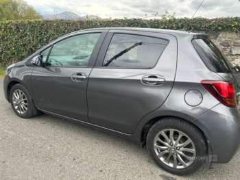 Used Toyota Yaris 2016 for sale - 74396655: Photo