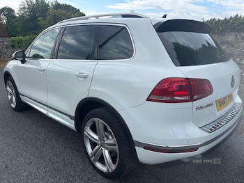 Used Volkswagen Touareg 2017 for sale - 79363053: Photo