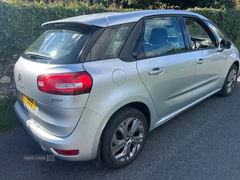 Used Citroen C4 Picasso 2016 for sale - 76032987: Photo