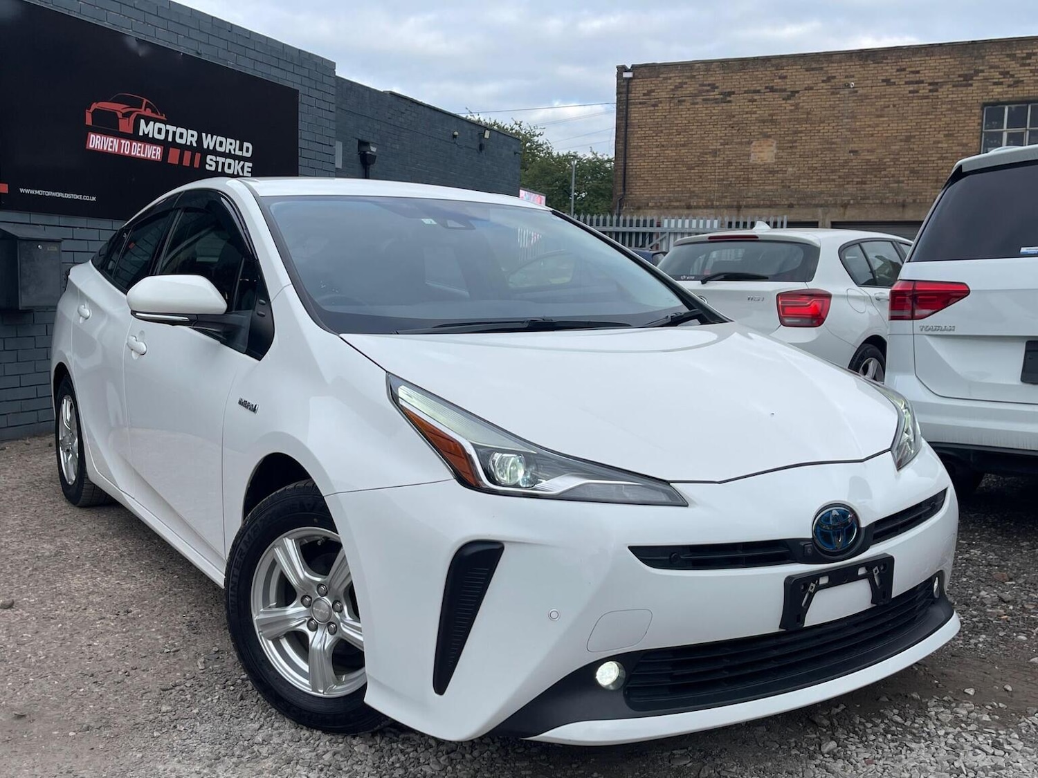 Used Toyota Prius 2020 for sale - 76418399: Photo 5