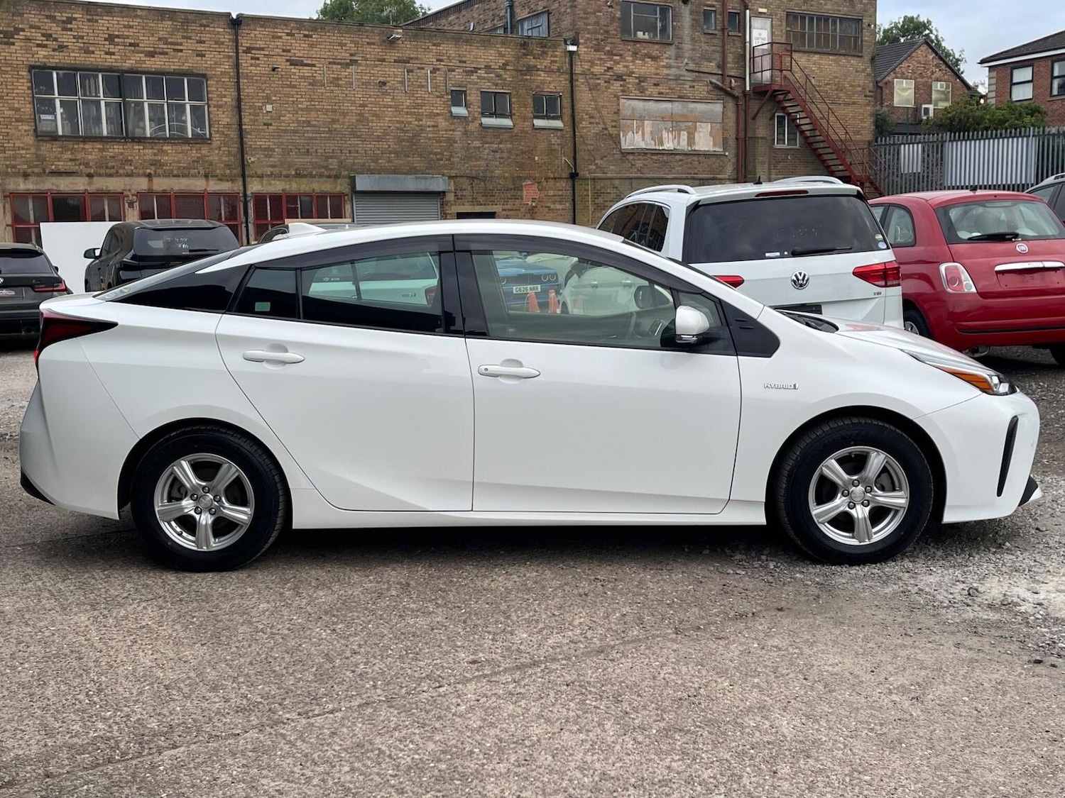 Used Toyota Prius 2020 for sale - 76418399: Photo 9