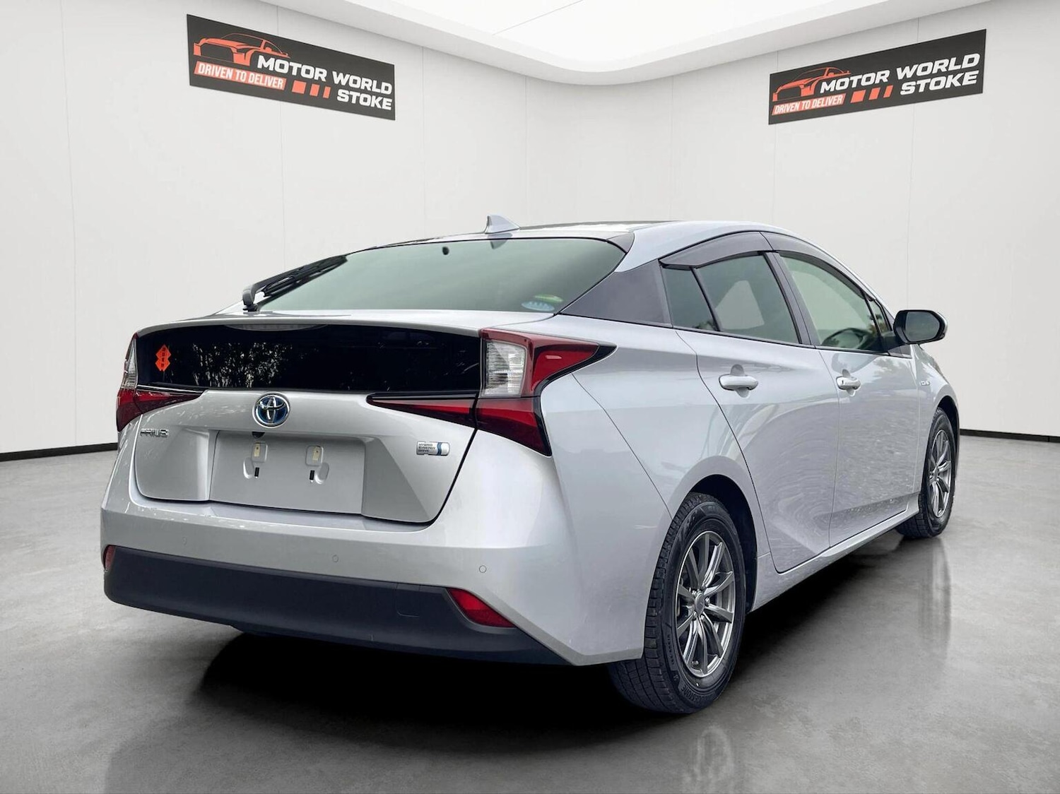 Used Toyota Prius 2020 for sale - 76340348: Photo 5
