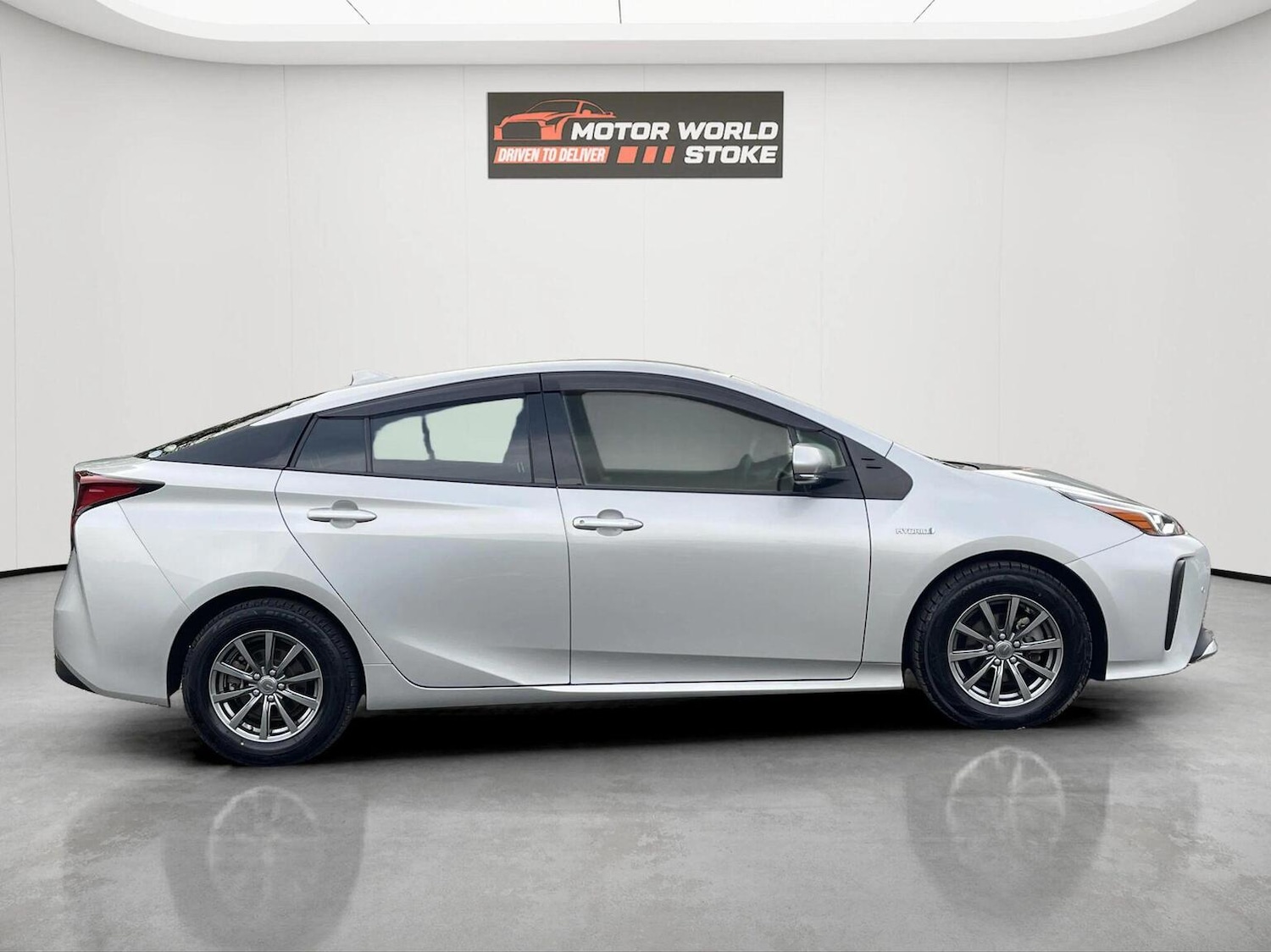 Used Toyota Prius 2020 for sale - 76340348: Photo 8