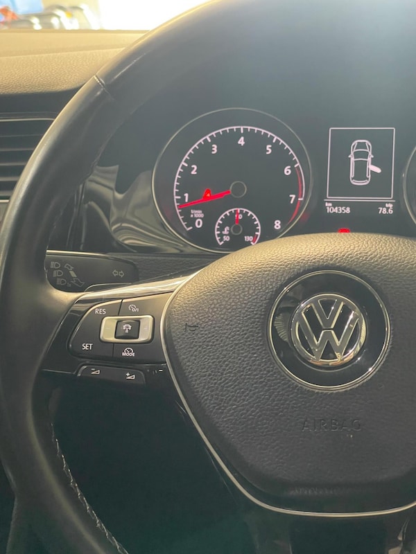Used Volkswagen Golf 2015 for sale - 76192625: Photo 23