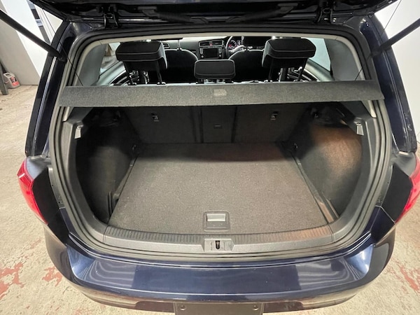 Used Volkswagen Golf 2015 for sale - 76192625: Photo 25
