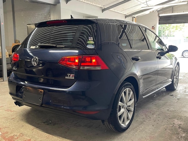 Used Volkswagen Golf 2015 for sale - 76192625: Photo 9
