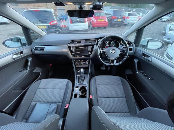Used Volkswagen Touran 2017 for sale - 76177061: Photo 13