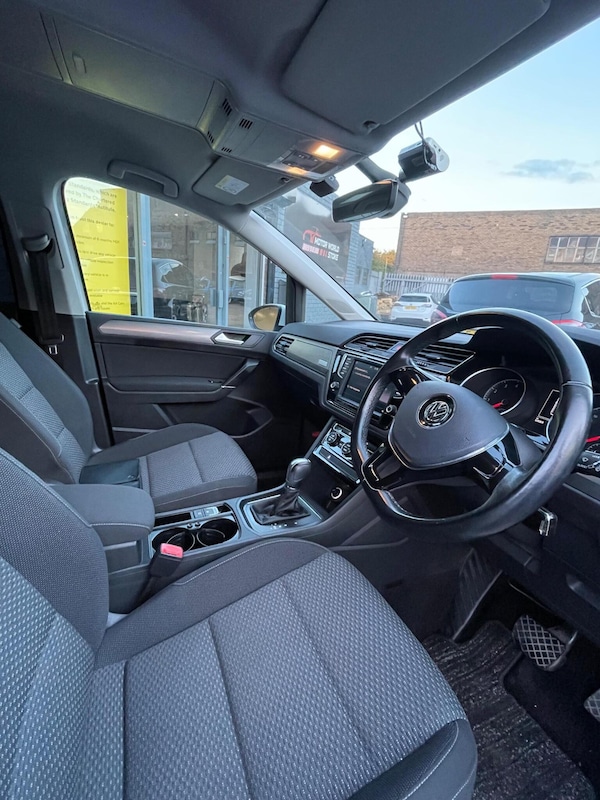 Used Volkswagen Touran 2017 for sale - 76177061: Photo 14