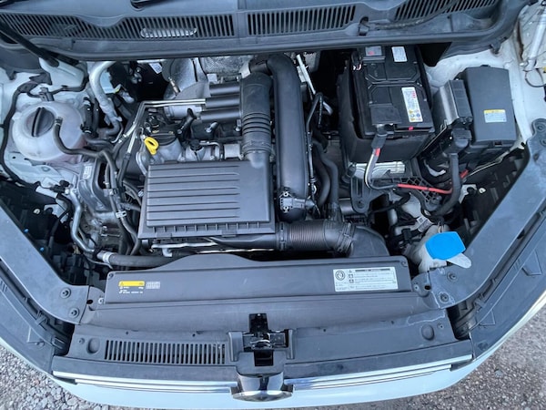 Used Volkswagen Touran 2017 for sale - 76177061: Photo 24