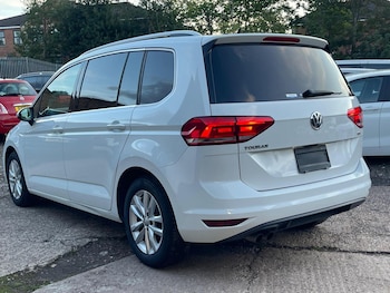 Used Volkswagen Touran 2017 for sale - 76177061: Photo 3