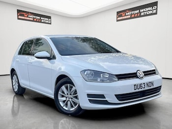 Volkswagen - Golf