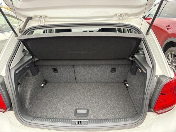 Used Volkswagen Polo 2013 for sale - 76314033: Photo 7