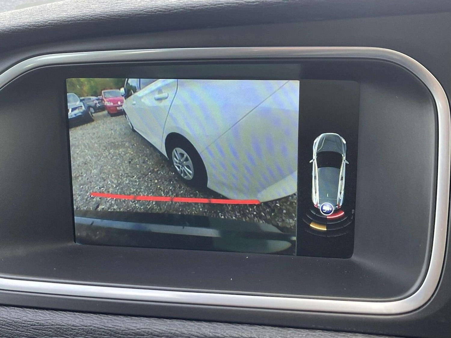 Used Volvo V40 2015 for sale - 76449410: Photo 23