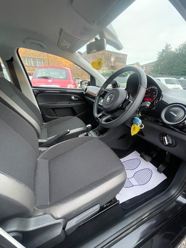 Used Volkswagen up! 2013 for sale - 76237204: Photo 14