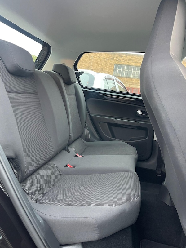 Used Volkswagen up! 2013 for sale - 76237204: Photo 16