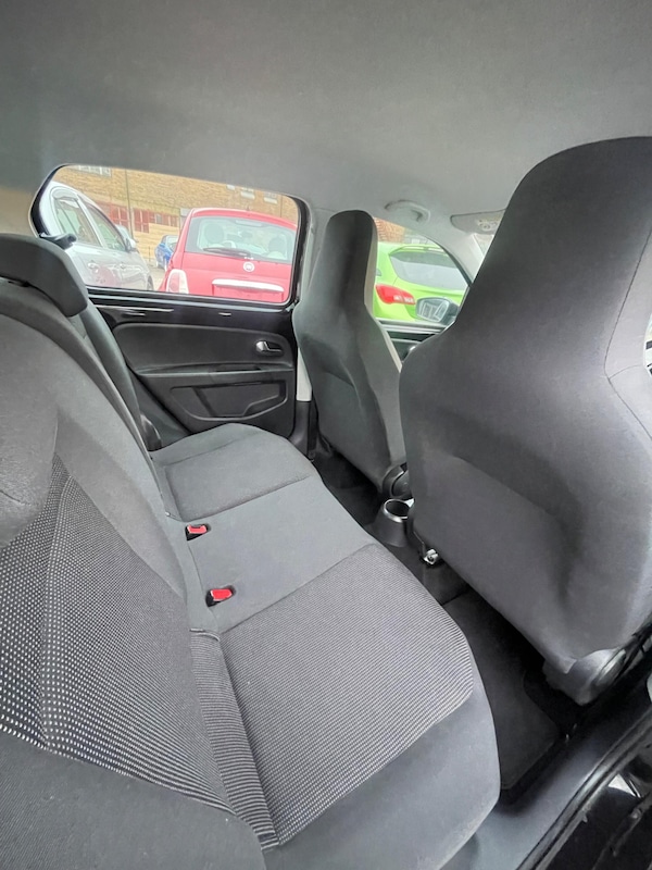 Used Volkswagen up! 2013 for sale - 76237204: Photo 18