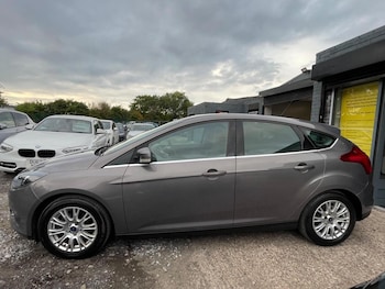 Used Ford Focus 2011 for sale - 76154132: Photo