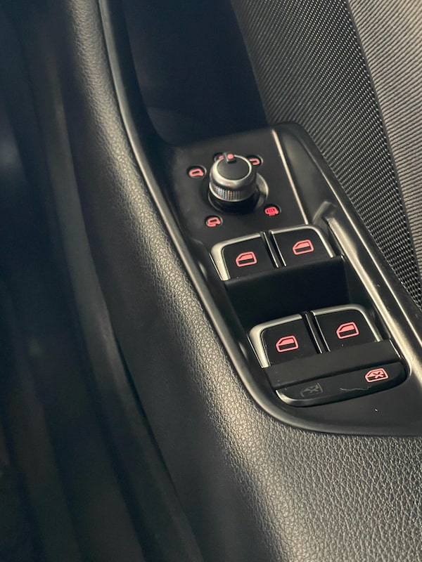Used Audi A3 2015 for sale - 76237199: Photo 16