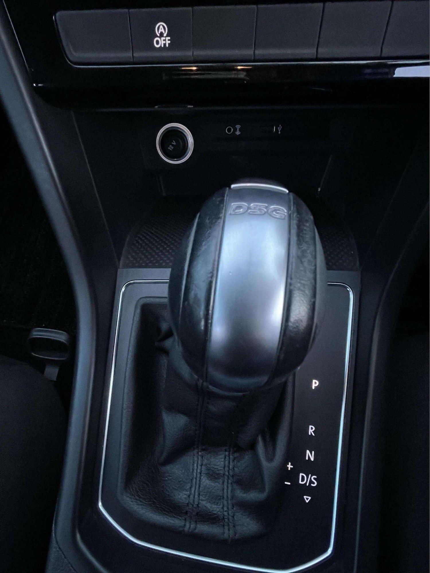 Used Volkswagen Touran 2017 for sale - 76497541: Photo 12