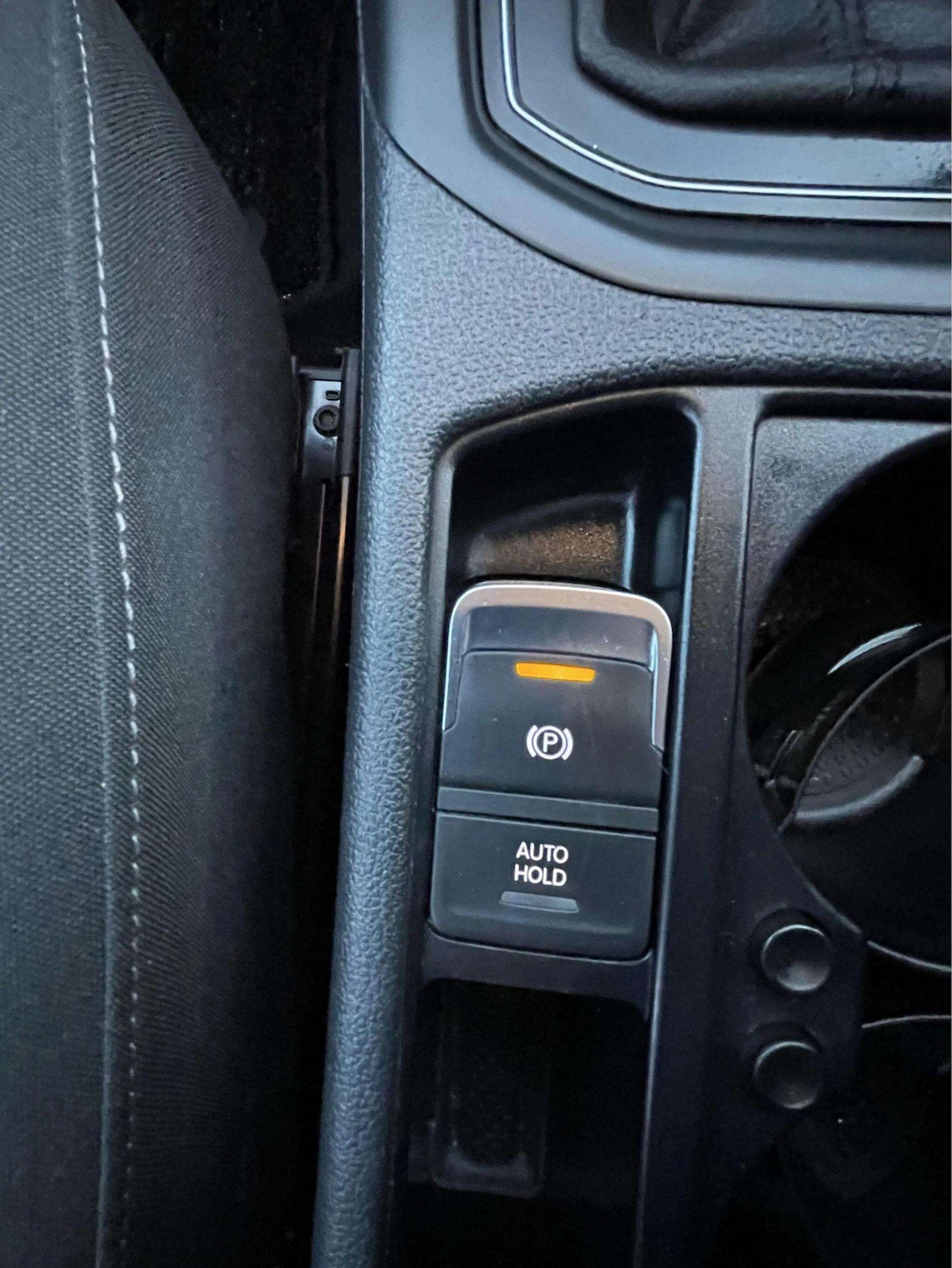 Used Volkswagen Touran 2017 for sale - 76497541: Photo 17