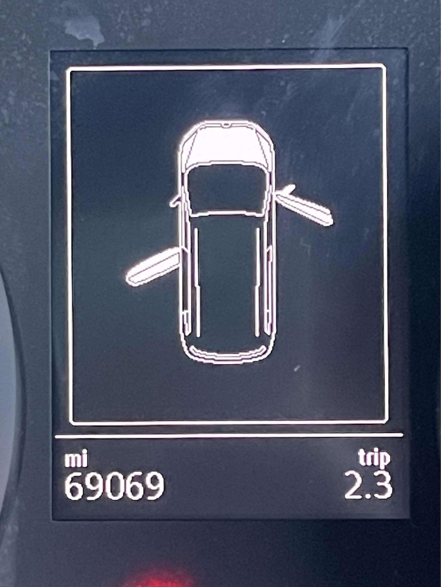 Used Volkswagen Touran 2017 for sale - 76497541: Photo 35