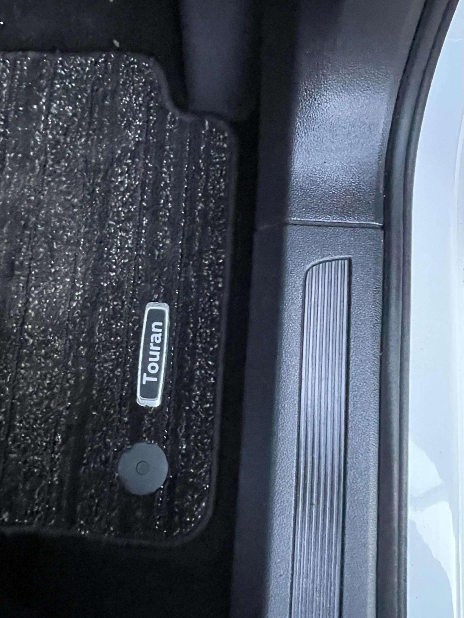 Used Volkswagen Touran 2017 for sale - 76497541: Photo 36