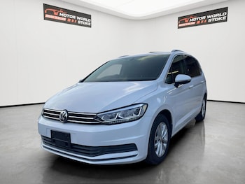 Used Volkswagen Touran 2017 for sale - 76497541: Photo