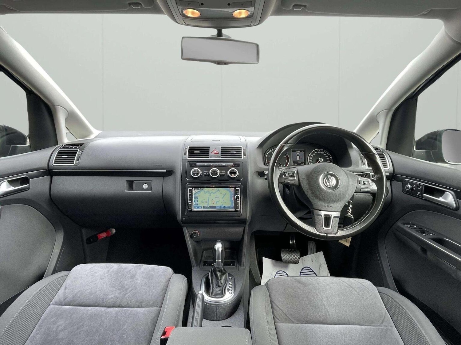 Used Volkswagen Touran 2013 for sale - 76334738: Photo 13