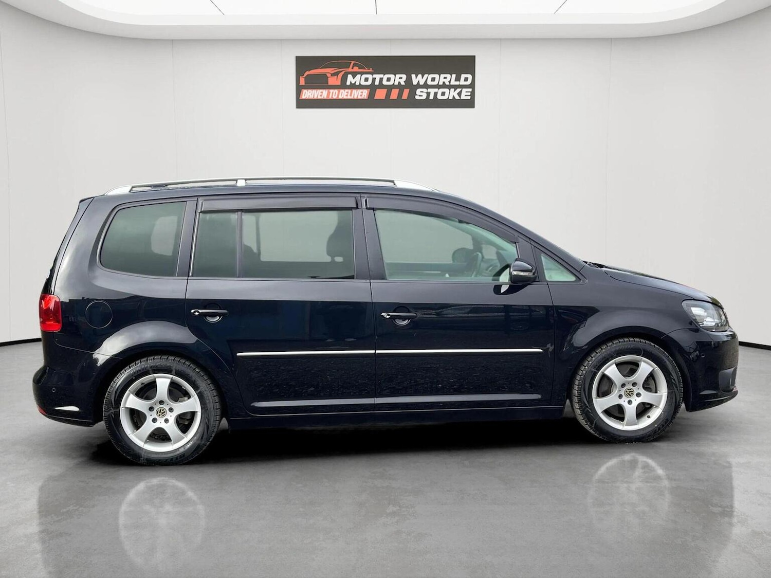 Used Volkswagen Touran 2013 for sale - 76334738: Photo 7