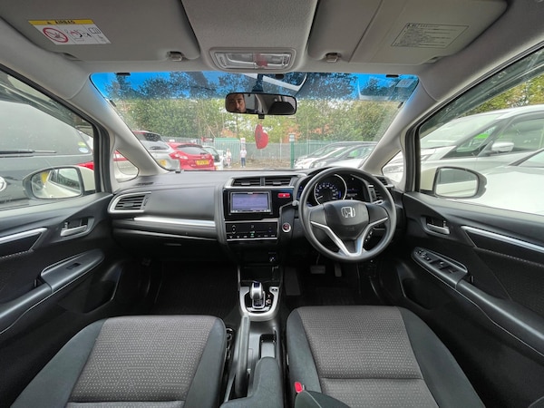 Used Honda Jazz 2014 for sale - 76237249: Photo 11
