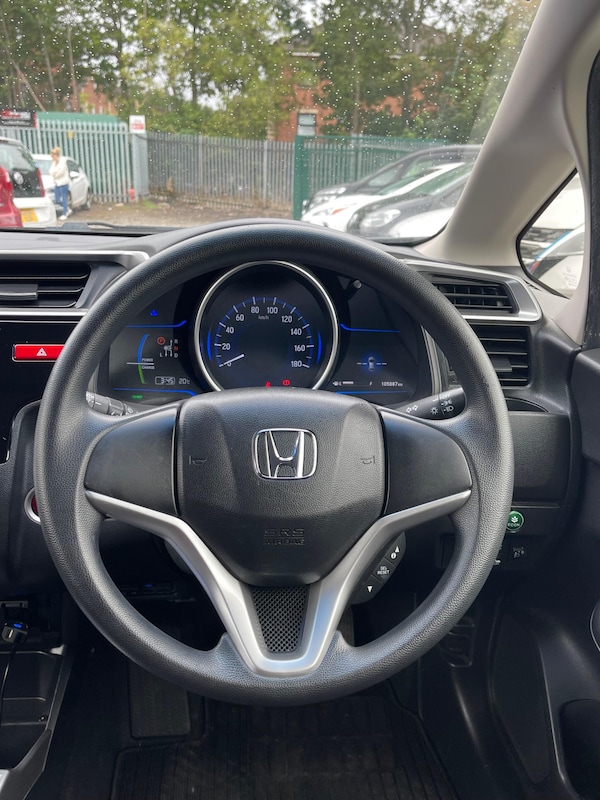 Used Honda Jazz 2014 for sale - 76237249: Photo 26