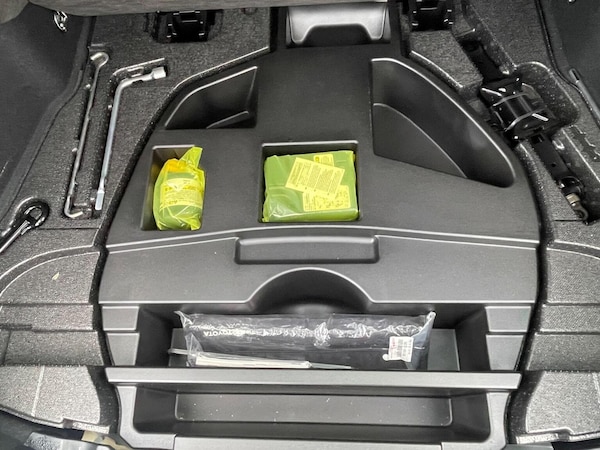 Used Toyota Prius 2020 for sale - 76192613: Photo 23