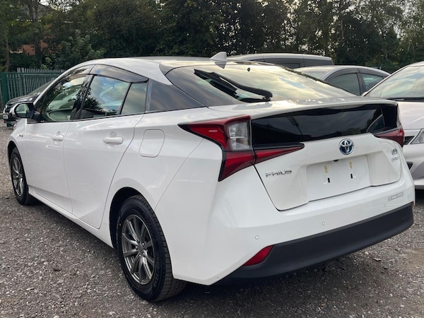 Used Toyota Prius 2020 for sale - 76192613: Photo 4