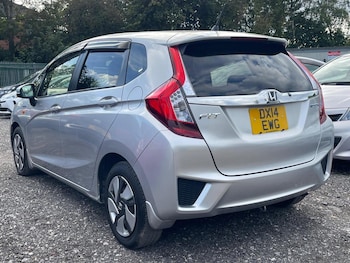 Used Honda Jazz 2014 for sale - 76154134: Photo