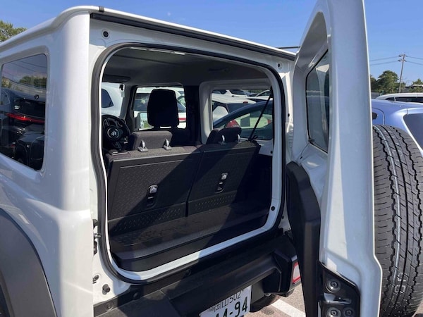 Used Suzuki Jimny 2024 for sale - 76312380: Photo 3