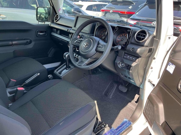 Used Suzuki Jimny 2024 for sale - 76312380: Photo 5