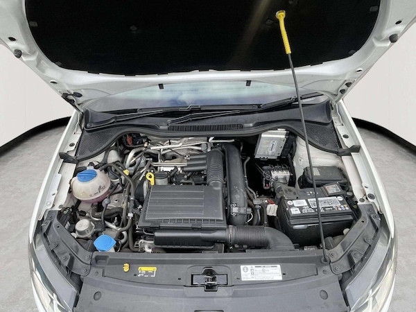 Used Volkswagen Polo 2015 for sale - 76192627: Photo 20