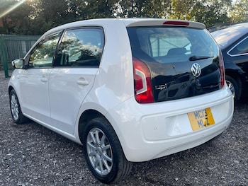 Used Volkswagen up! 2013 for sale - 76154123: Photo