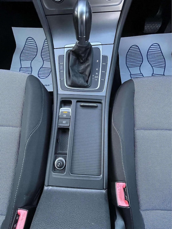 Used Volkswagen Golf 2014 for sale - 76178939: Photo 11