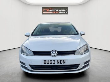 Used Volkswagen Golf 2014 for sale - 76178939: Photo 2