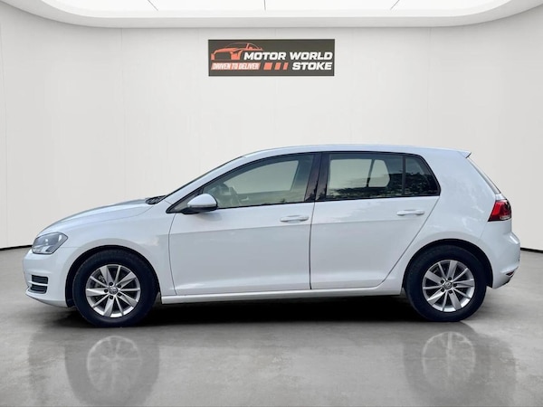Used Volkswagen Golf 2014 for sale - 76178939: Photo 5