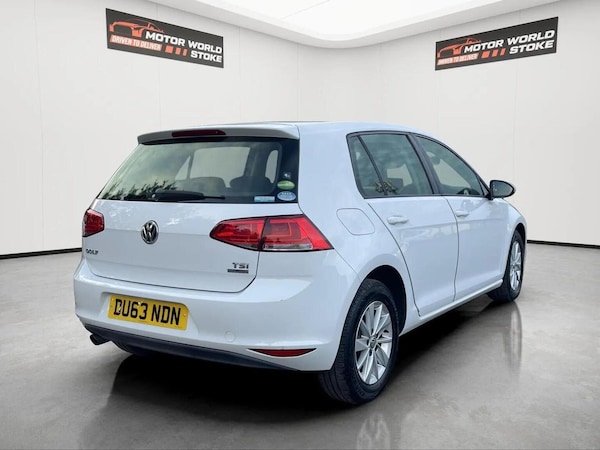 Used Volkswagen Golf 2014 for sale - 76178939: Photo 8
