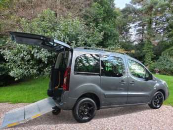 2018 (68) - 1.6 Auto HDi G6 Wheelchair Accessible Vehicle + 3 Seater + Hand Controls 5-Door