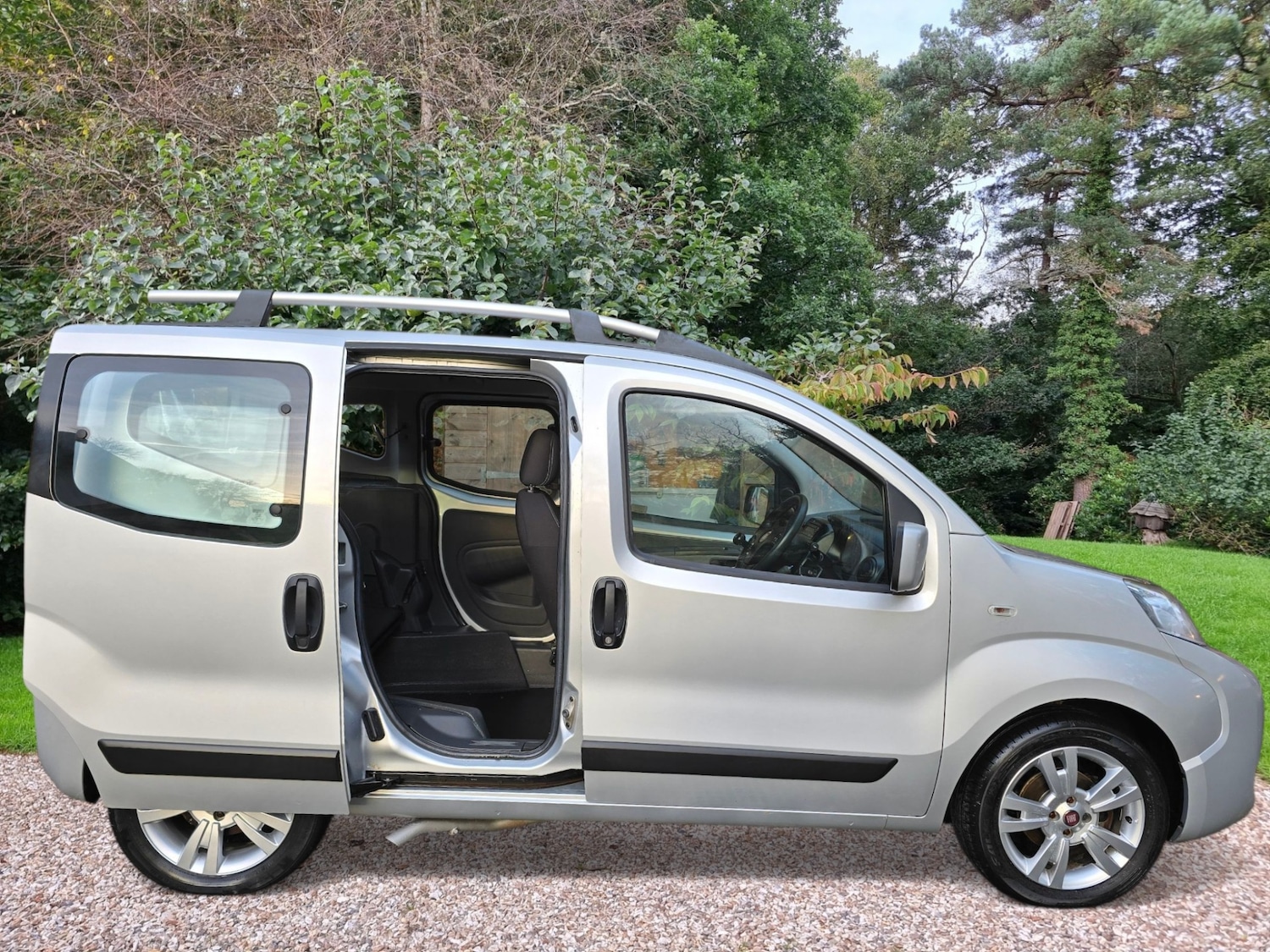 Used Fiat Qubo 2011 for sale - 76377032: Photo 13